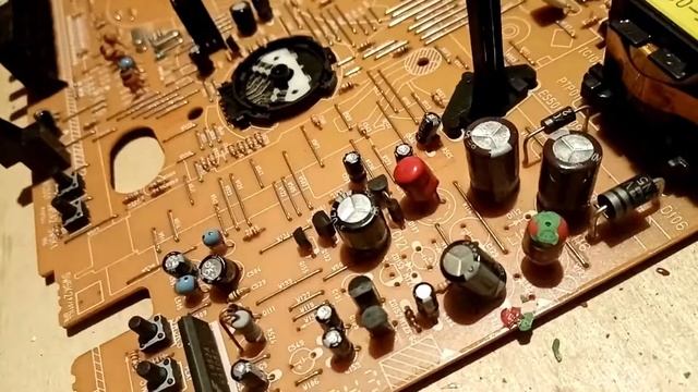 Разбираем видеоплеер LG BL182W