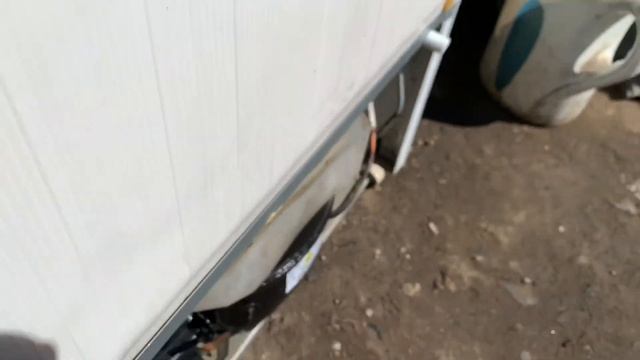 ZANUSSI ZRB 33100 WA - наличие R600A в системе. смотреть онлайн