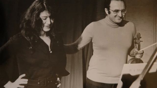Martha Argerich Salvatore Accardo and al Napoli 1973 : Dvorak and Schumann Quintets, Franck sonata смотреть онлайн