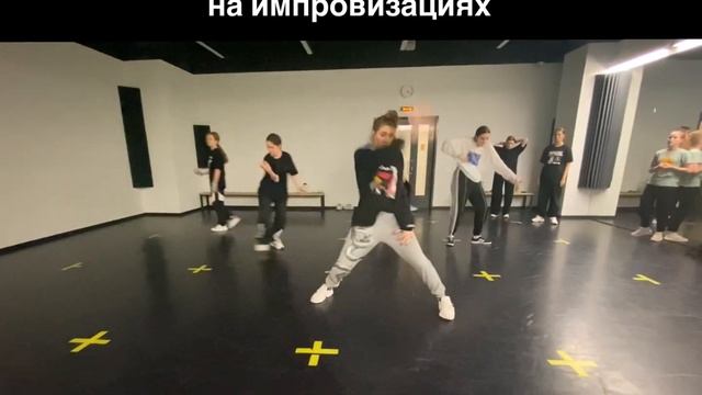 Алина Павлючкова мем смотреть онлайн