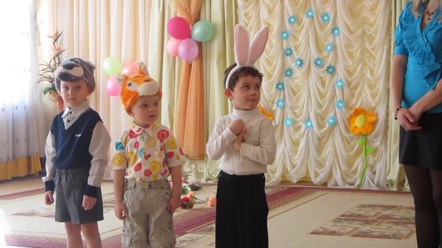 8 марта. Утренник в детском саду. Women's Day festival in kindergarten смотреть онлайн