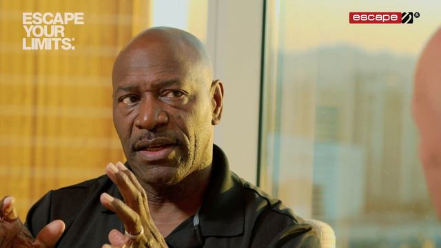 How Evander Holyfield went from 192lb to 212lb in five weeks смотреть онлайн