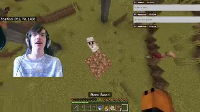 Java Player Tries to beat Bedrock Edition | !discord !lurk смотреть онлайн