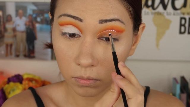 Take Me to Santorini by Mavie Cosmetics Inspired Makeup Look ll Orange, White & Blue Cut Crease смотреть онлайн