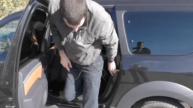 Lada Largus Cross (Лада Ларгус Кросс) наше мнение. смотреть онлайн