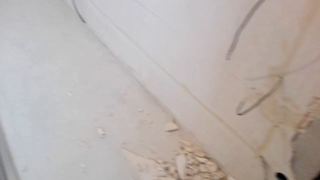 Штукатурка под снос. Косяки на стройке. Новостройки рулят!!! смотреть онлайн