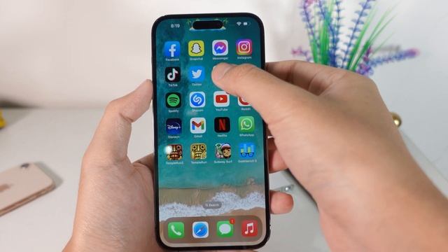 How to Customize Dynamic Island on iPhone 14 Pro/Max смотреть онлайн