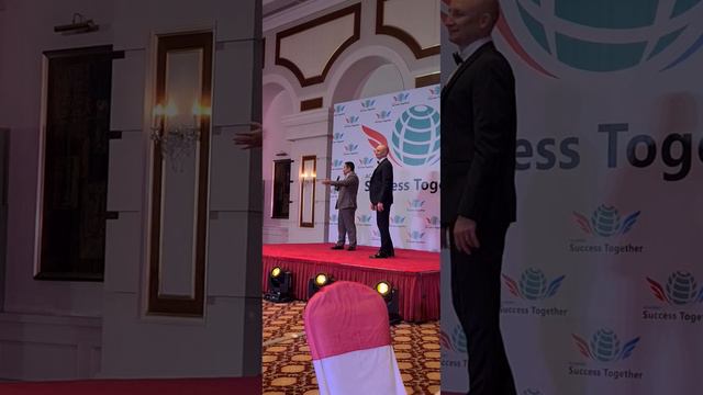 У меня очень хорошо развита интуиция и я уверен, что у #successtogether большое будущее!