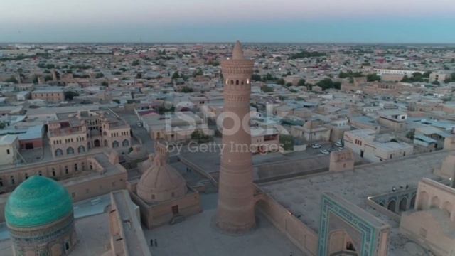 "Самарканд: Величие и История в Сердце Востока" смотреть онлайн