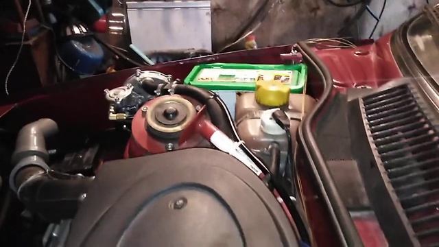 Открытие капота Таврии кнопкой? смотреть онлайн