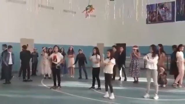 Новогодний флешмоб просто класс смотреть онлайн