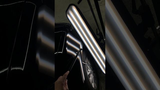 Удаление вмятины без покраски на крыле