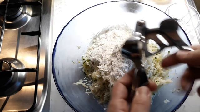 Блинчики в духовке / Frittelle al forno смотреть онлайн