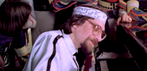 Когда простым и нежным взором