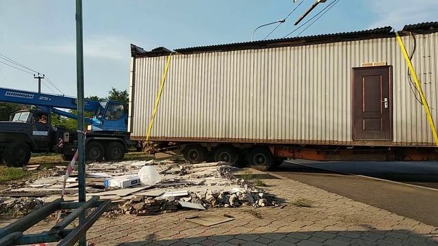 Снос павильонов около магазина «7 миля» (шахтеров 25/2) Часть 4 смотреть онлайн