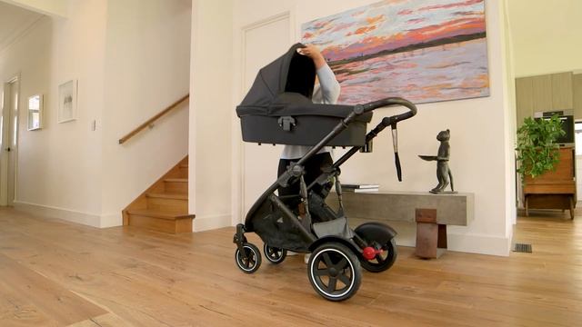 Strider Signature Stroller How To: Bassinet Attachment смотреть онлайн