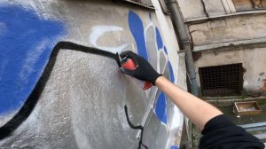 Рисую граффити в заброшенных особняках САНКТ-Петербурга