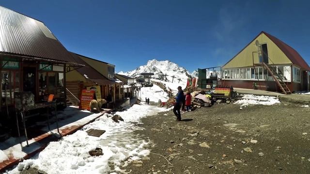 Канатная дорога в Домбае | Подъем на пик Мусса-Ачитара смотреть онлайн