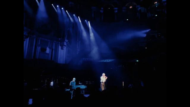 Jay-Jay Johanson - Finally - Royal Albert Hall смотреть онлайн
