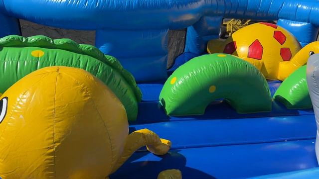 Toddler Play-Land Walk Around смотреть онлайн