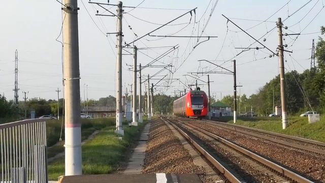 ЭС1П-030 "Ласточка" сообщением Белгород - Москва следует через о.п. 530 км смотреть онлайн