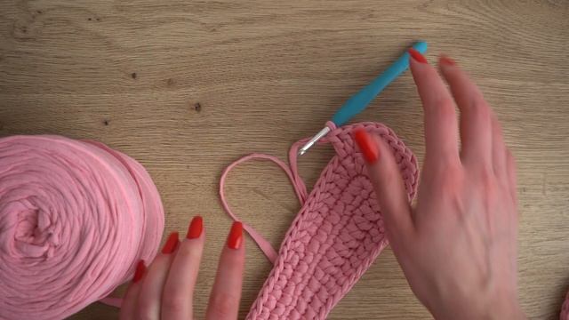 как связать тапочки из трикотажной пряжи | вязаные тапочки крючком