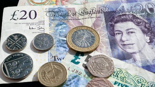 Обязательно вечером откройте кошелек и прошепчите в него эти слова. Деньги будут постоянно! смотреть онлайн