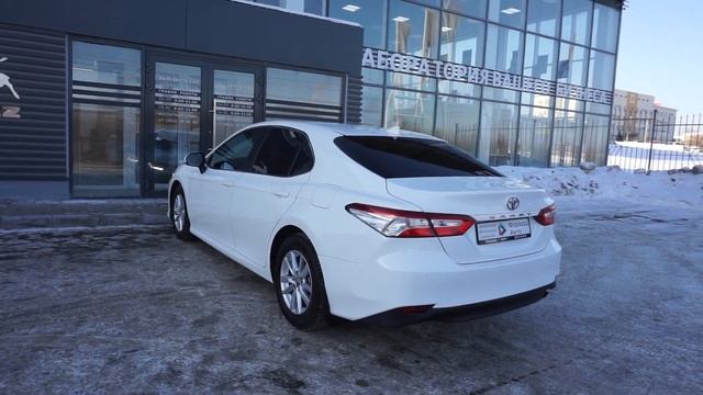 Toyota Camry '2018 смотреть онлайн