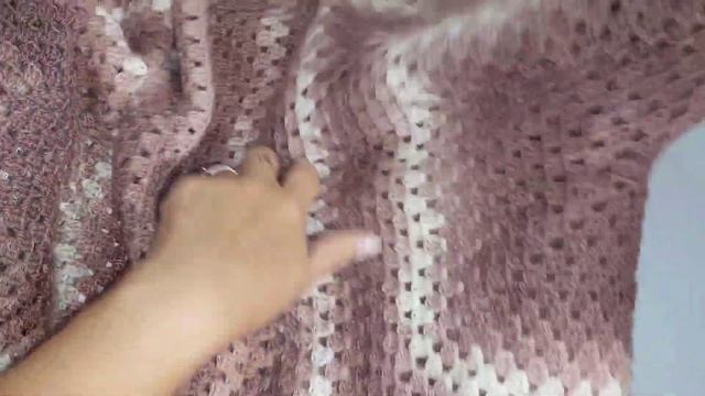 Кардиган из двух шестиугольников. Бабушкин квадрат .