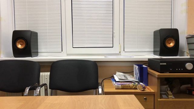 Усилитель Musical Fidelity M5si, акустика KEF ls50, Линда "Сделай так" смотреть онлайн