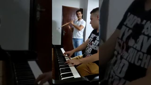 Hino CCB 61 - Piano e Flauta смотреть онлайн