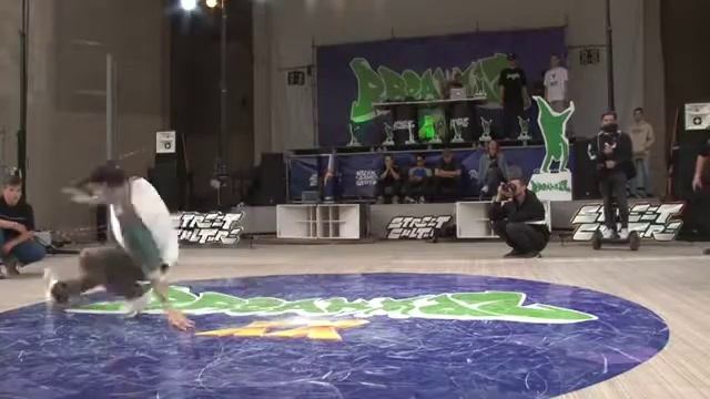 Corona BBoys vs Funky Monkey | 3x3 Top 16 | BREAKIDZ 2020 смотреть онлайн