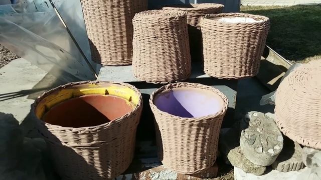 Окончательная обработка плетеных кашпо.Урок восьмой. смотреть онлайн