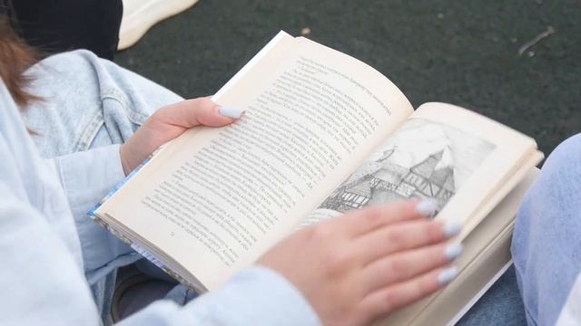 Клип "Куда уходит детство? Остановите!" смотреть онлайн