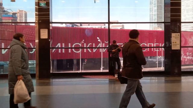 Moscow Гитарист и москвичи. 28.02.2024 смотреть онлайн