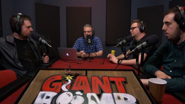 Giant Bombcast 539: Summer Dump Zone смотреть онлайн