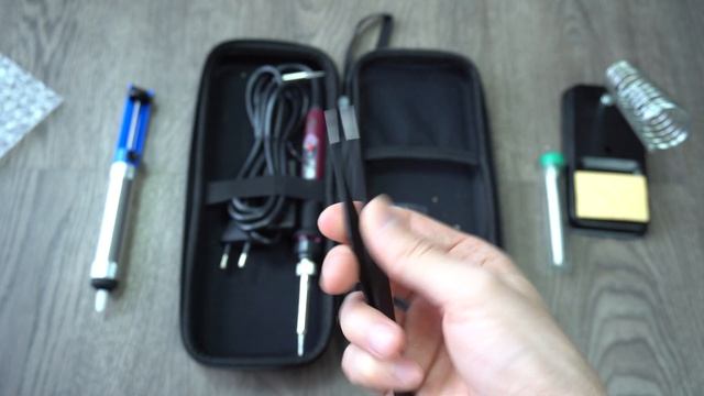 Цифровой паяльник 836D - Первые впечатления и распаковка МУЖСКОГО инструмента смотреть онлайн