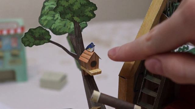 Это сделано ИЗ БУМАГИ! Дом на дереве, аппарат с соками и закладки! смотреть онлайн