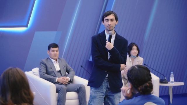 Молодежный форум "Тәуелсіздік ұрпақтары" прошел в Нур-Султане смотреть онлайн