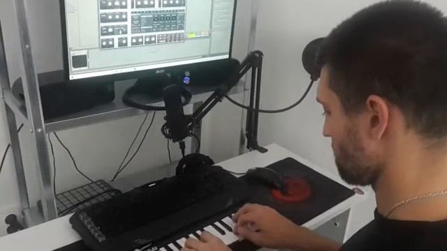 Dangeliónsky chórus (AKAI professional LPK25 laptop performance keyboard test) смотреть онлайн