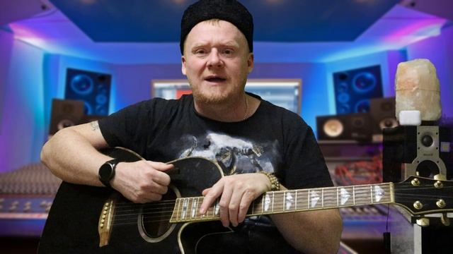 Гитара Martinez на нейлоновых струнах смотреть онлайн