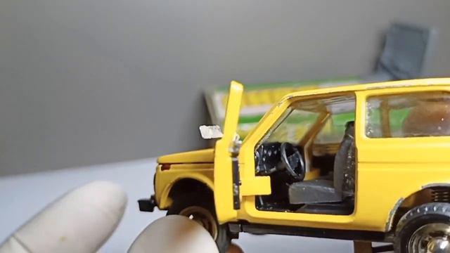 ВАЗ 2121, Нива А:20 1:43 1980р. СССР Тантал з поворотним кермом смотреть онлайн