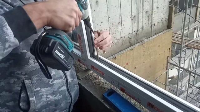 Немного работы. Инструмент бесщеточный с алиэкспресс под акб макита 18в. (ссылки в описании) смотреть онлайн