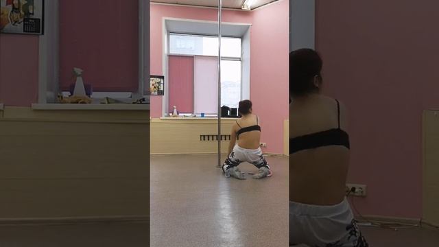 Экзотик пол дэнс Новосибирск. Или танцы в тапках? смотреть онлайн