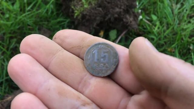УДАЧНО ПОКОПАЛИ"ДЕНЬ ПЯТАКОВ $ смотреть онлайн