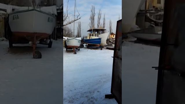 Наш цех. Вешалки в кафе "Требуйте везде", Херсон, "Променад Плаза" смотреть онлайн