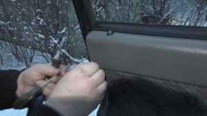 УАЗ Патриот.  Снятие обшивки двери