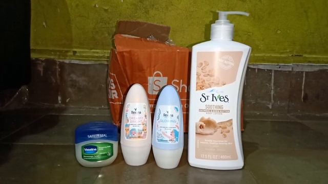 Unboxing Paket Produk Unilever Vaseline Repairing Jelly Aloe Rexona Roll On Glowing White St.Ives смотреть онлайн