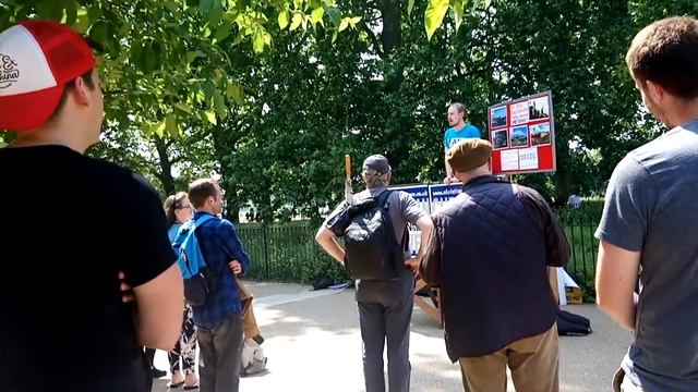 Holy Spirit arrests crowd at Hyde Park Speaker's Corner смотреть онлайн