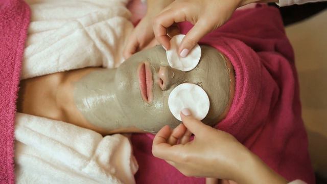 Wellness & Spa Treatments around the World смотреть онлайн